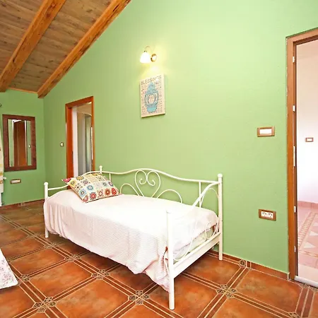 Gorgeous In Appartement